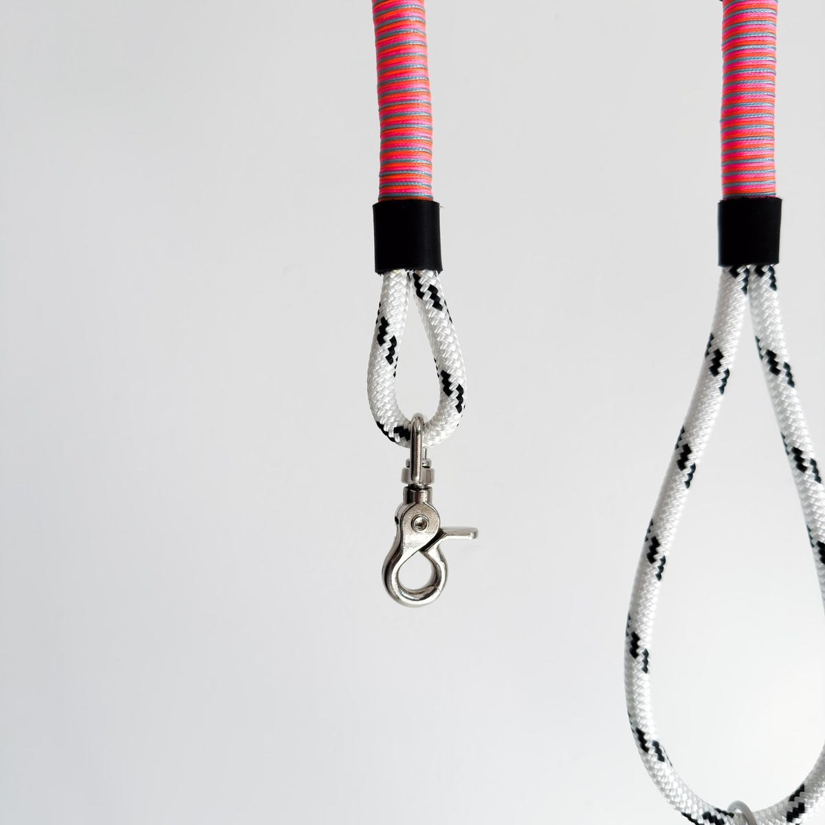 The Luminary Lead hardware detail